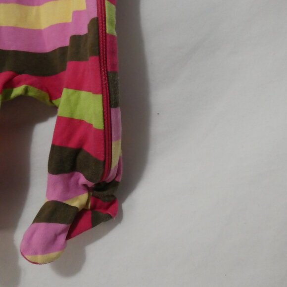 PEKKLE | 3 months | Striped Footed Sleeper | Full Zip-Up Side | Hearts and Stars - Picture 9 of 16